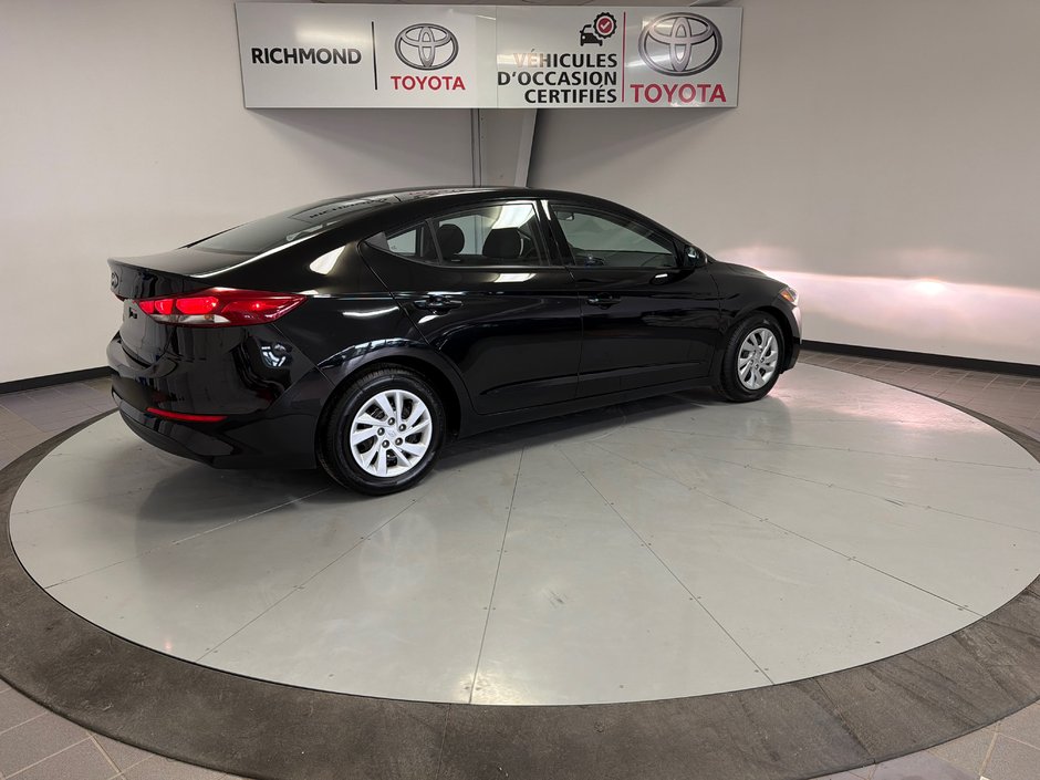 2017 Hyundai Elantra LE *BAS KILOMÉTRAGE*-7