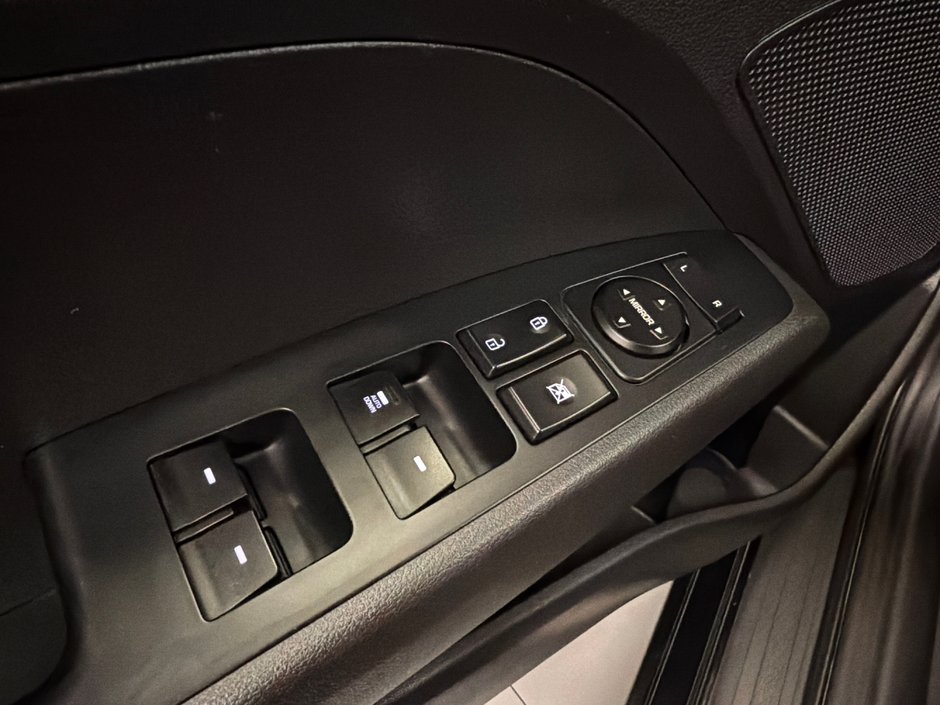 2017 Hyundai Elantra LE *BAS KILOMÉTRAGE*-25