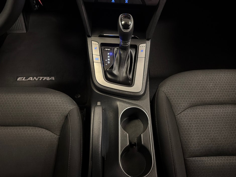 2017 Hyundai Elantra LE *BAS KILOMÉTRAGE*-17