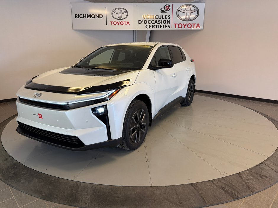 2026 Toyota bZ XLE FWD *DÉMONSTRATEUR*-1