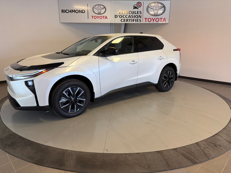 2026 Toyota bZ XLE FWD *DÉMONSTRATEUR*-2