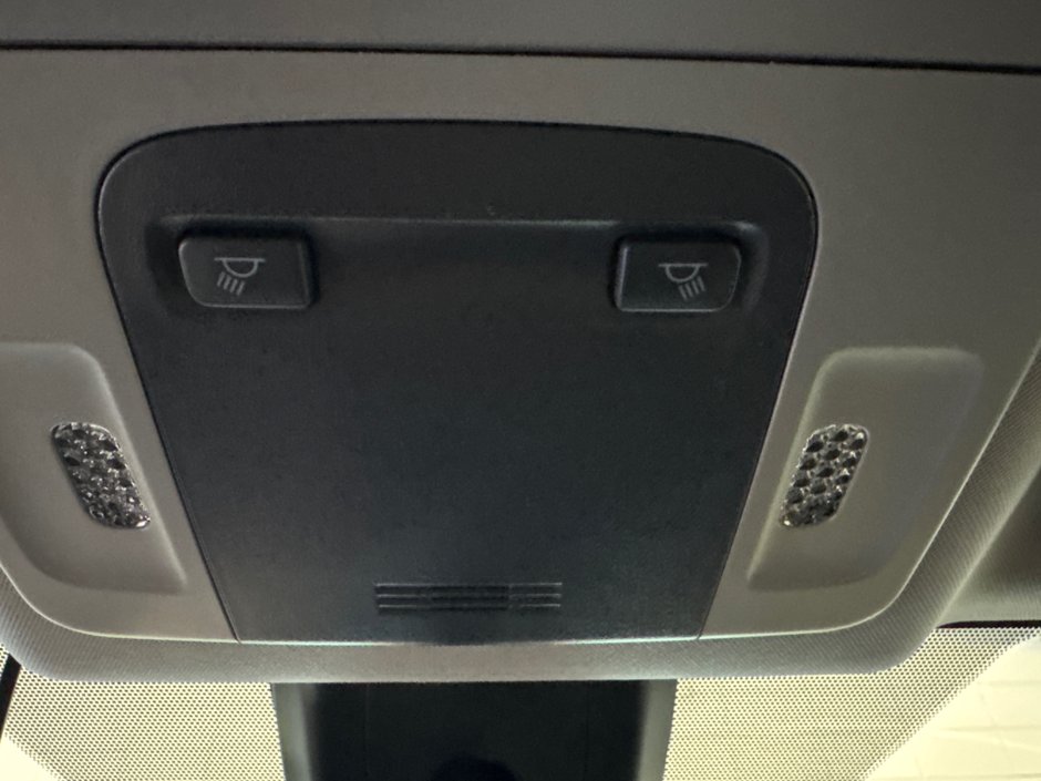 2023 Toyota Camry Hybrid LE *TRÈS BEAU VÉHICULE*-31