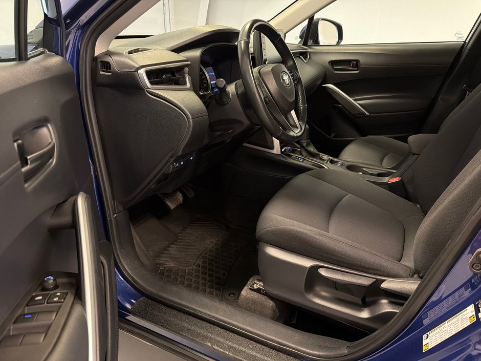 2022 Toyota Corolla Cross LE AWD *TRÈS BEAU VÉHICULE*-14