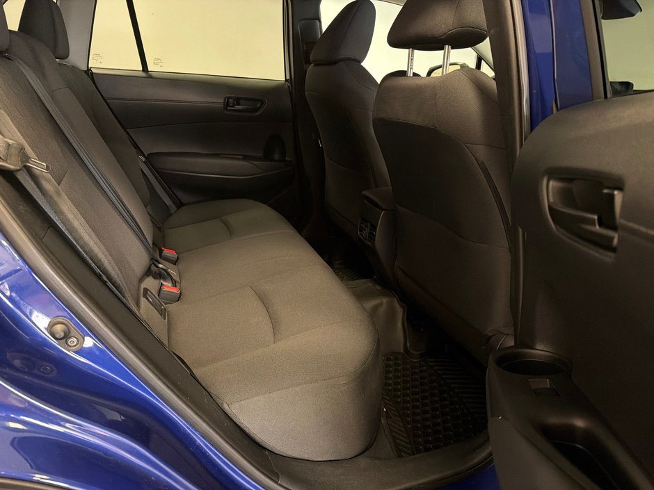 2022 Toyota Corolla Cross LE AWD *TRÈS BEAU VÉHICULE*-16