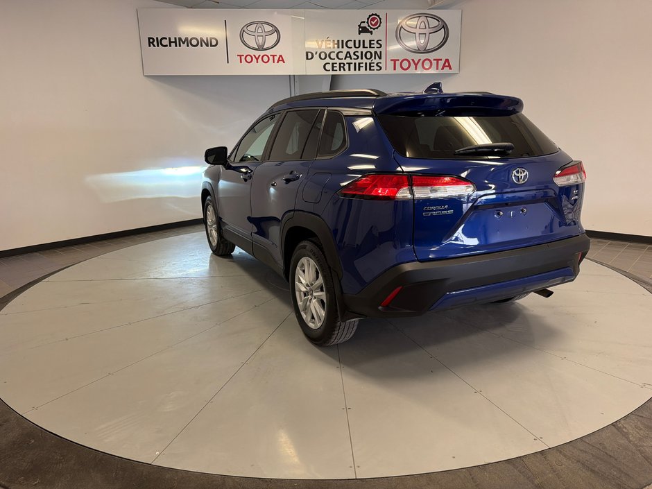 2022 Toyota Corolla Cross LE AWD *TRÈS BEAU VÉHICULE*-4