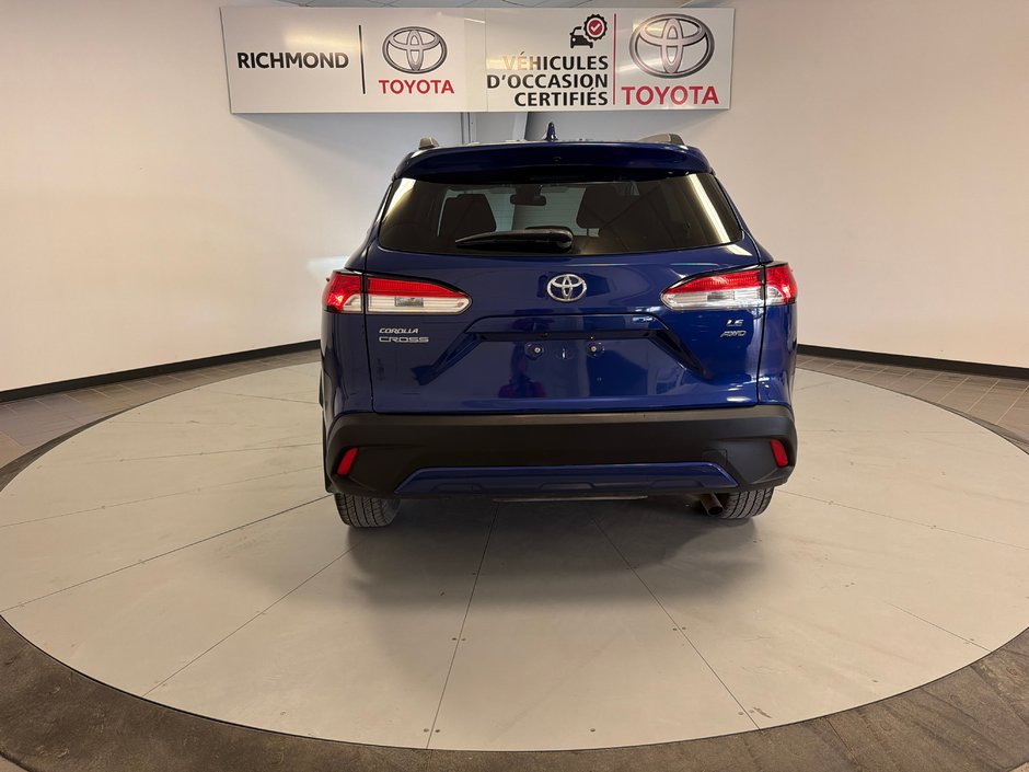 2022 Toyota Corolla Cross LE AWD *TRÈS BEAU VÉHICULE*-5