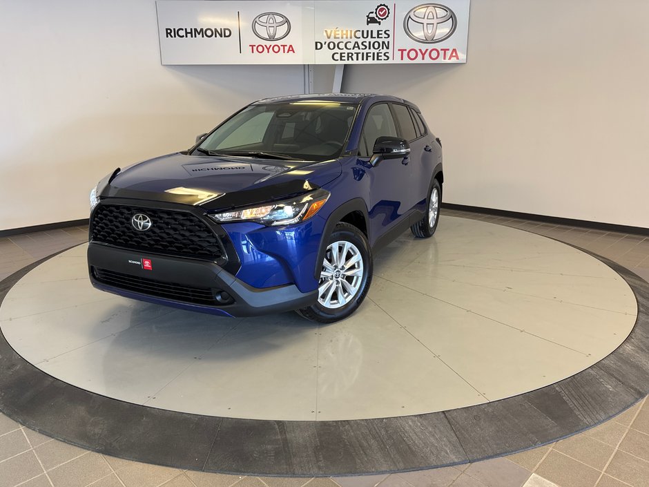 Toyota COROLLA CROSS LE FWD *DÉMONSTRATEUR* 2025 à Richmond, Québec