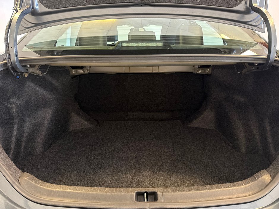 2018 Toyota Corolla SE AMÉLIORÉ *TRÈS BEAU VÉHICULE*-16
