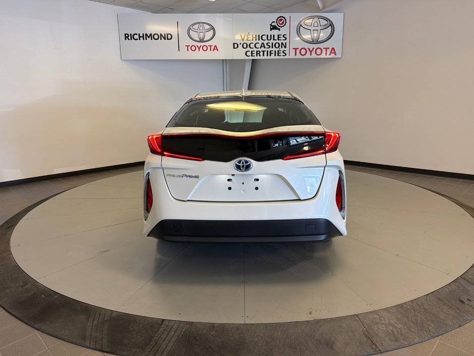 2017 Toyota Prius Prime-7