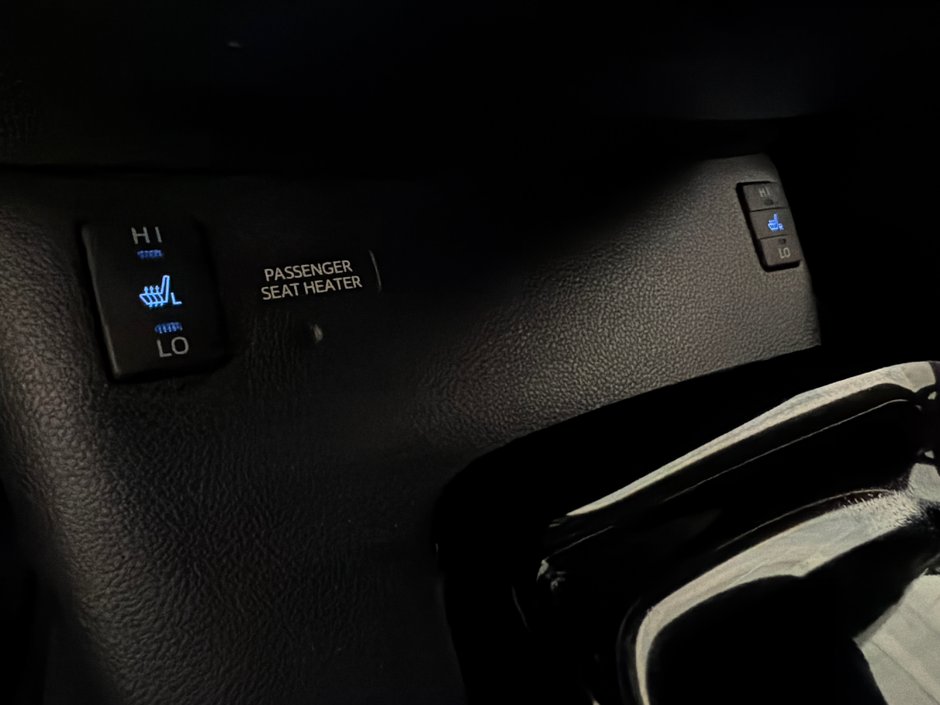 2017 Toyota Prius Prime-29