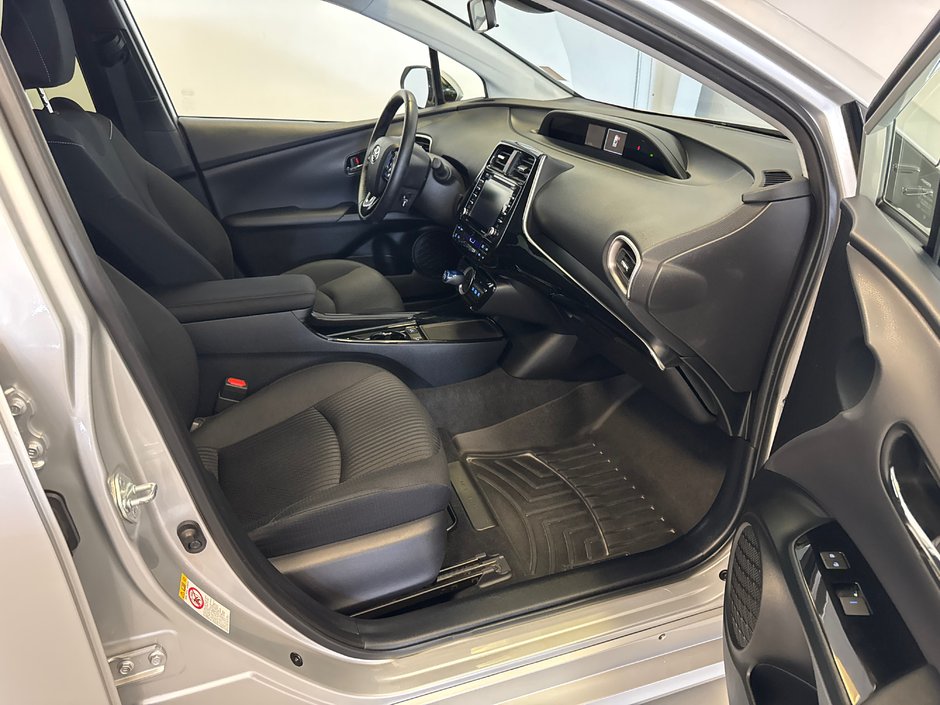 Toyota PRIUS PRIME *TRÈS BEAU VÉHICULE* 2020-18