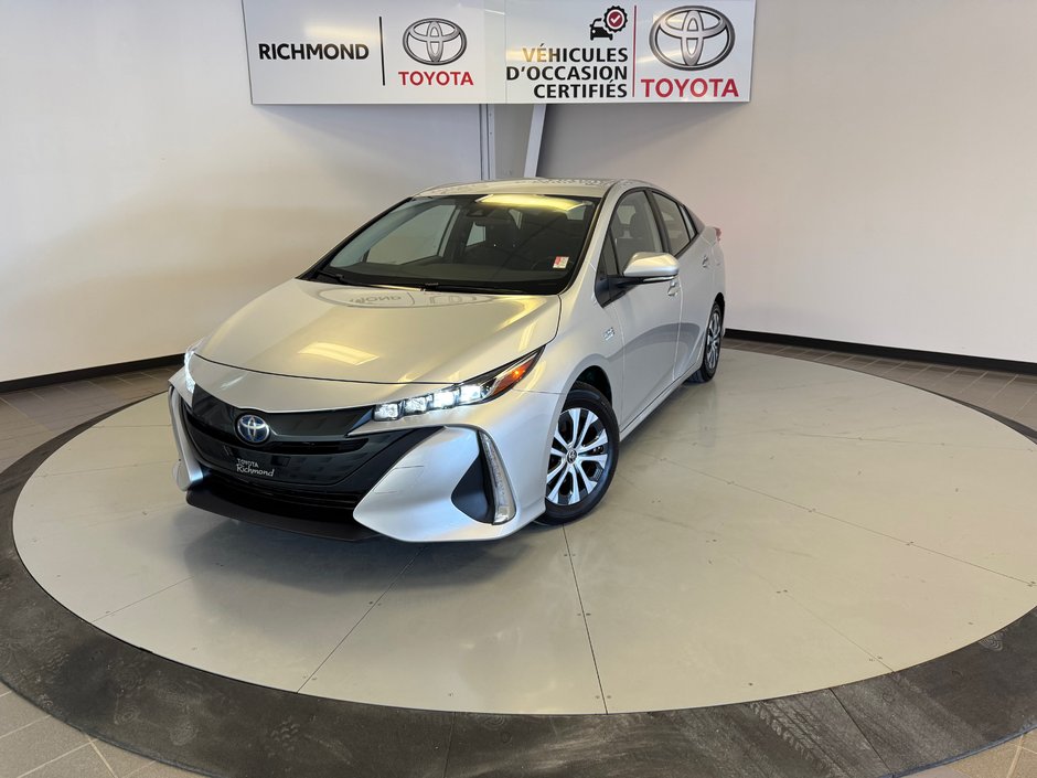 Toyota PRIUS PRIME BASE *TRÈS BEAU VÉHICULE* 2021 à Richmond, Québec