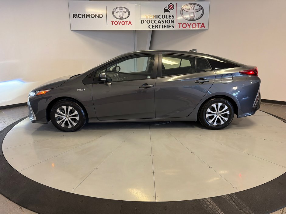 2021 Toyota Prius Prime AMÉLORÉ *TRÈS BEAU VÉHICULE + BAS KILO**-4