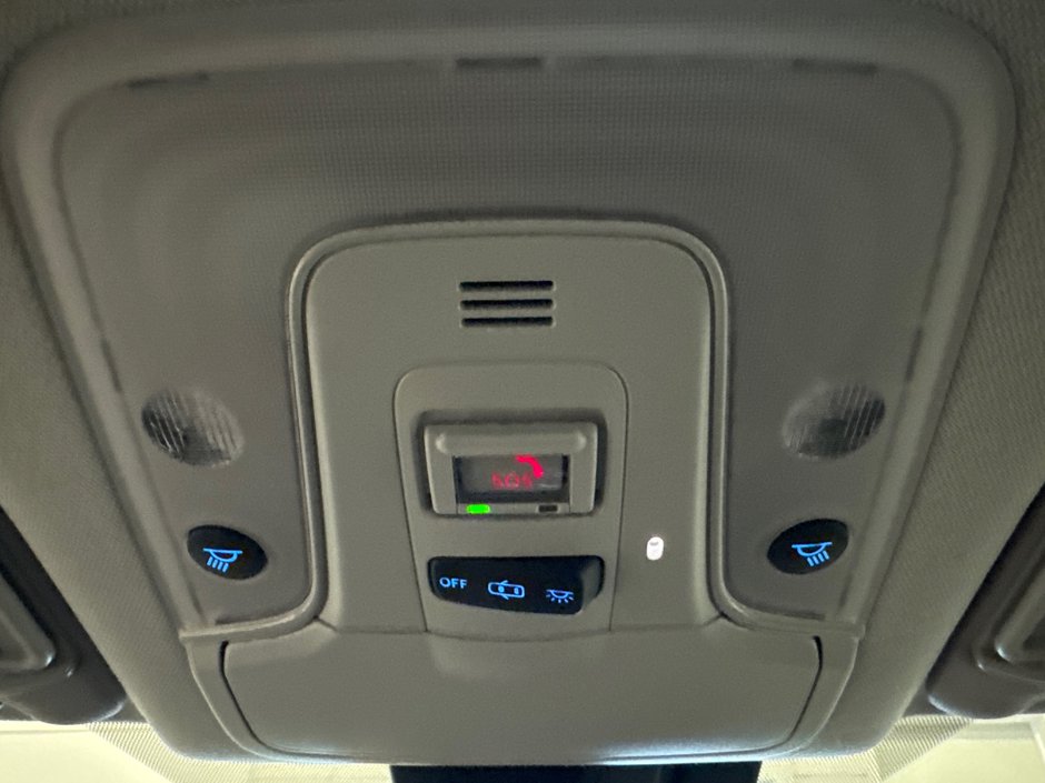 2022 Toyota PRIUS PRIME BASE *TRÈS BEAU VÉHICULE*-31