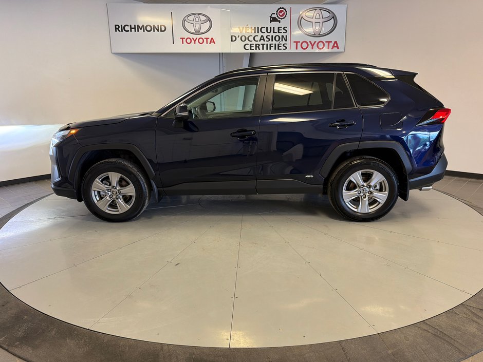 2023 Toyota RAV4 Hybrid XLE-3