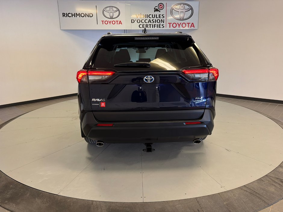 2023 Toyota RAV4 Hybrid XLE-6