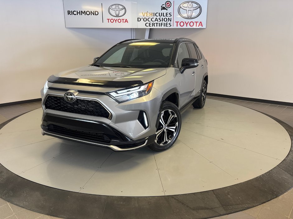 2025 Toyota RAV4 Plug-In Hybrid XSE AWD *RABAIS DÉMO* in Richmond, Quebec