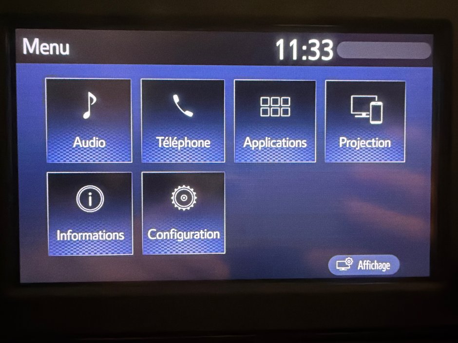 2019 Toyota RAV4 Hybrid XLE-23