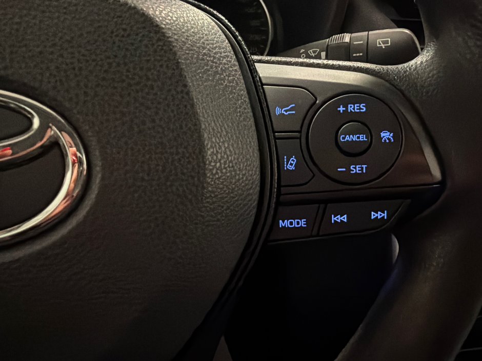 Toyota RAV4 LE AWD *TRÈS BEAU VÉHICULE* 2020-25