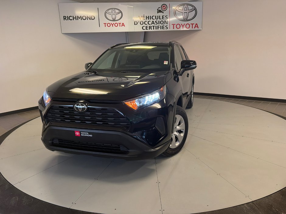 Toyota RAV4 LE AWD *TRÈS BEAU VÉHICULE* 2020-0