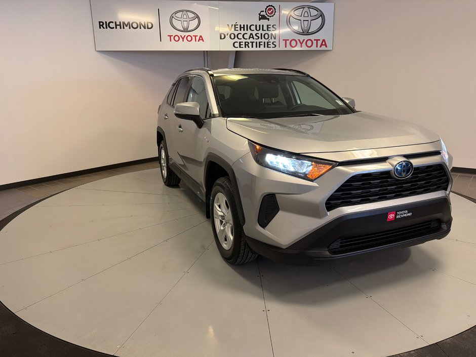 2021 Toyota RAV4 Hybrid LE *TRÈS BEAU VÉHICULE*-9