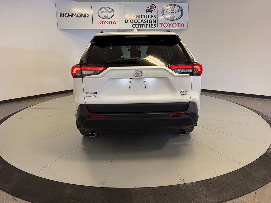 2021 Toyota RAV4 XLE AWD *TRÈS BEAU VÉHICULE*-5