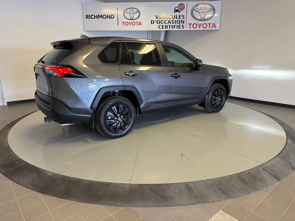 Toyota RAV4 LE AWD *TRÈS BEAU VÉHICULE* 2022-13