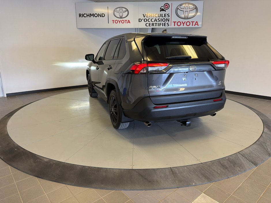 Toyota RAV4 LE AWD *TRÈS BEAU VÉHICULE* 2022-9