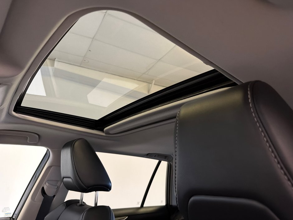 2022 Toyota RAV4 XLE PREMIUM-17