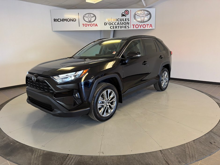 2022 Toyota RAV4 XLE PREMIUM-1