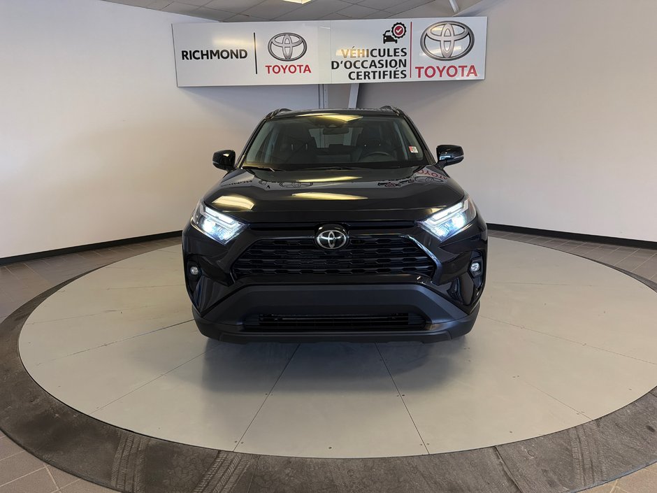 2022 Toyota RAV4 XLE PREMIUM-12