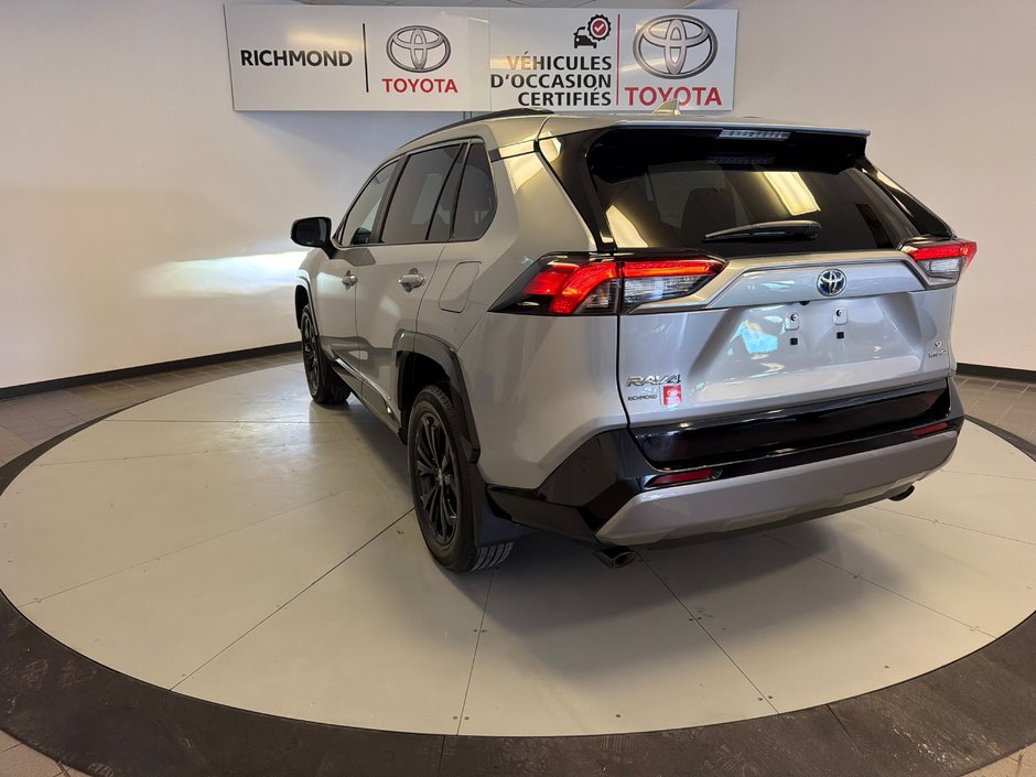 2022 Toyota RAV4 Hybrid SE *BAS KILOMÉTRAGE + TRÈS BEAU VÉHICULE*-5