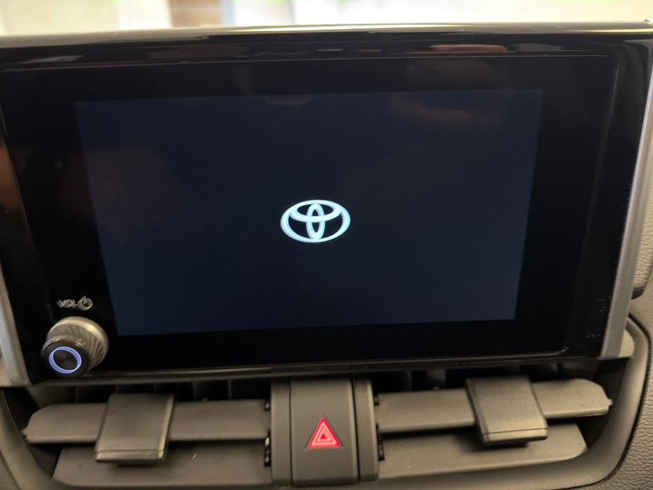 2023 Toyota RAV4 Hybrid XLE-20