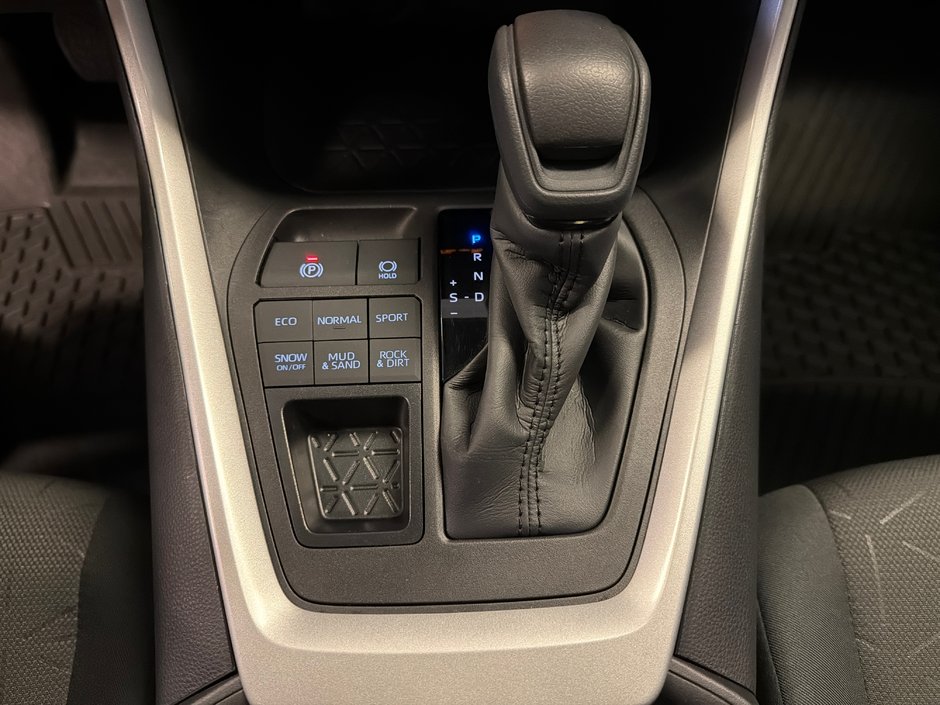 Toyota RAV4 XLE AWD *BAS KILOMÉTRAGE* 2023-24