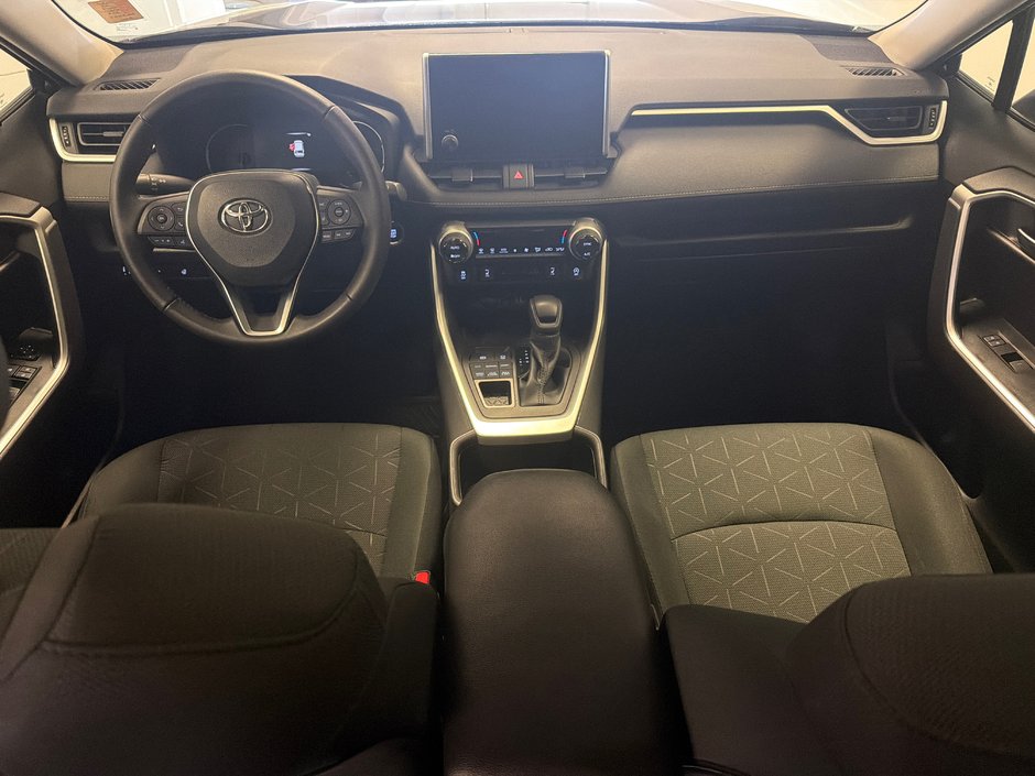 Toyota RAV4 XLE AWD *BAS KILOMÉTRAGE* 2023-13