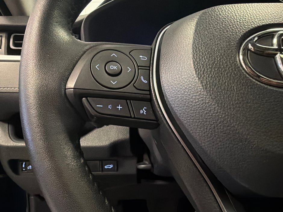 Toyota RAV4 XLE AWD *BAS KILOMÉTRAGE* 2023-26