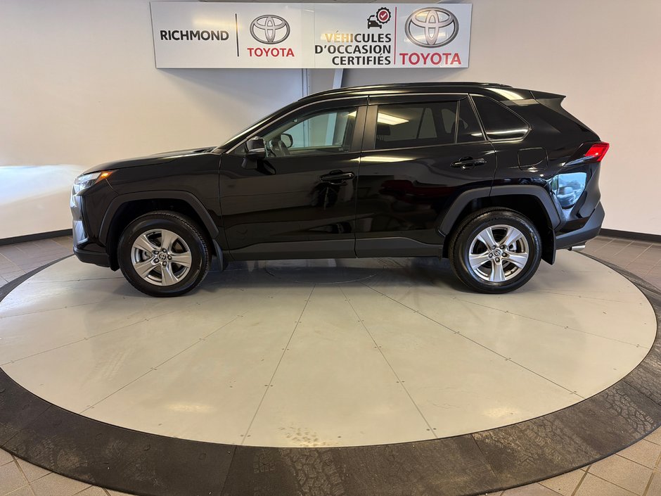 2023 Toyota RAV4 XLE AWD *BAS KILOMÉTRAGE*-3