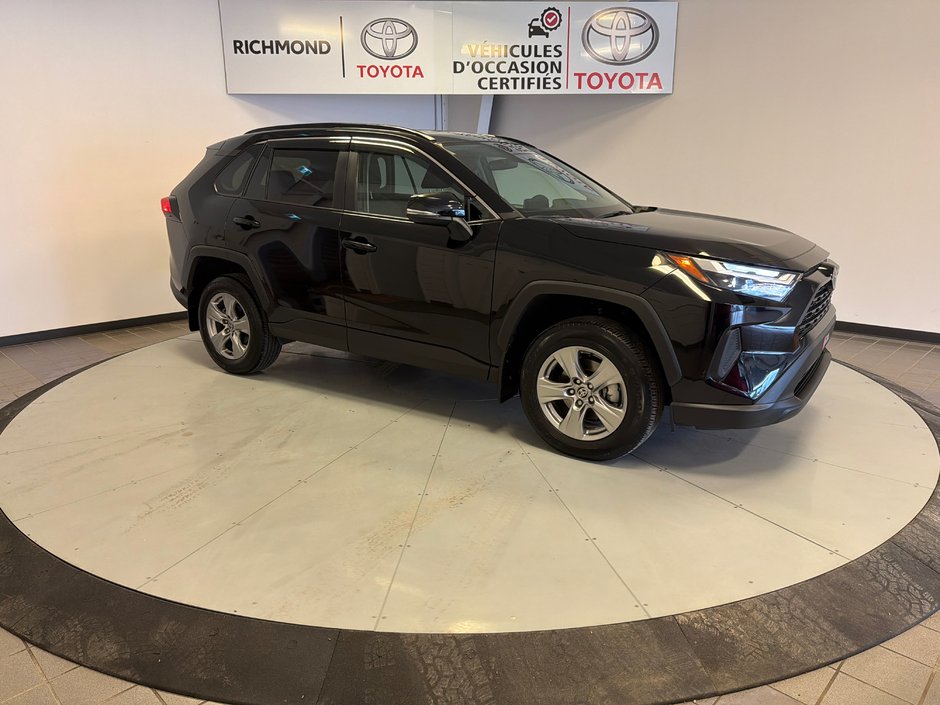 2023 Toyota RAV4 XLE AWD *BAS KILOMÉTRAGE*-10