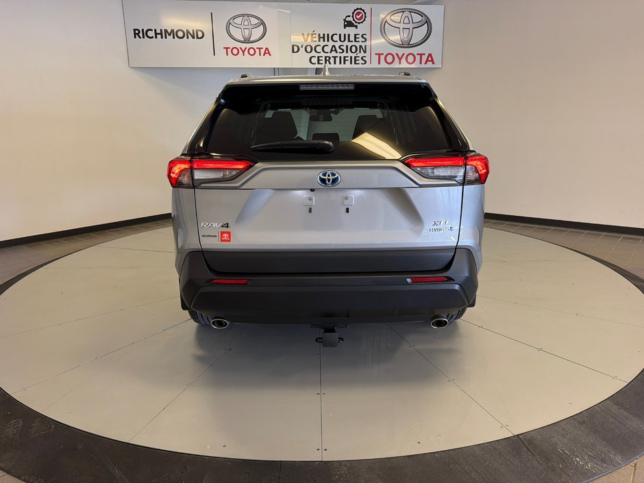 2024 Toyota RAV4 Hybrid XLE *TRÈS BAU VÉHICULE!*-6