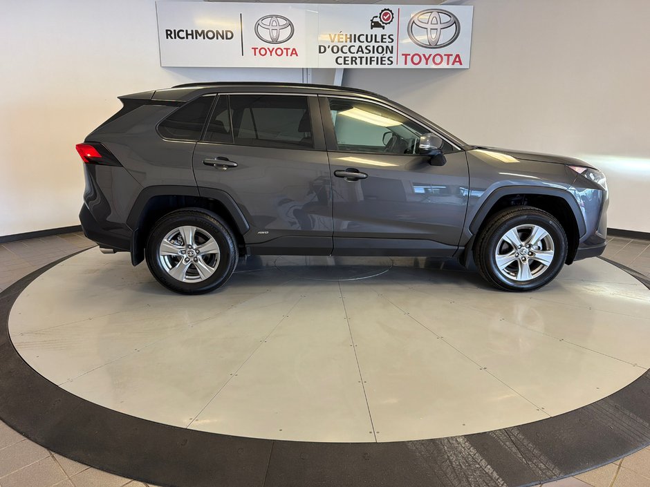 Toyota RAV4 Hybrid LE *BASKILOMÉTRAGE* 2025-8