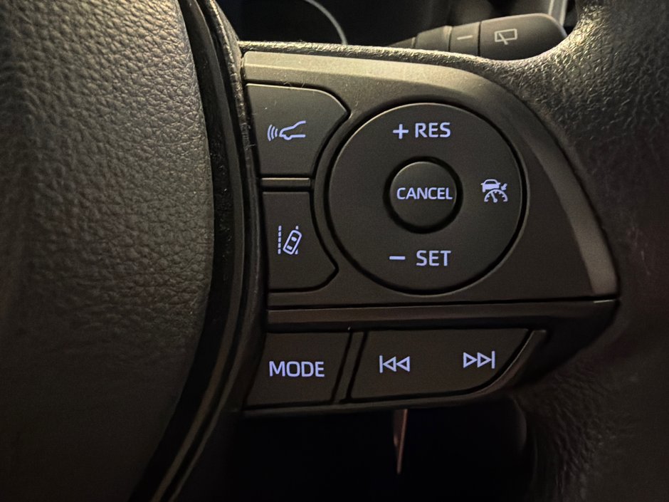 Toyota RAV4 Hybrid LE *BASKILOMÉTRAGE* 2025-25