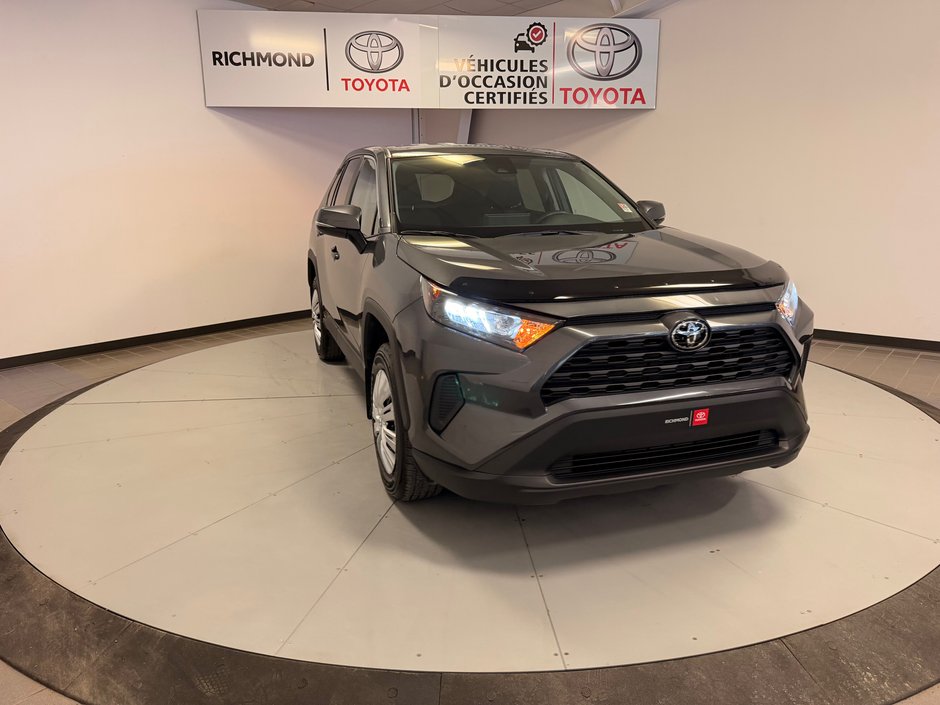 2025 Toyota RAV4 LE AWD *TRÈS BEAU VÉHICULE*-15