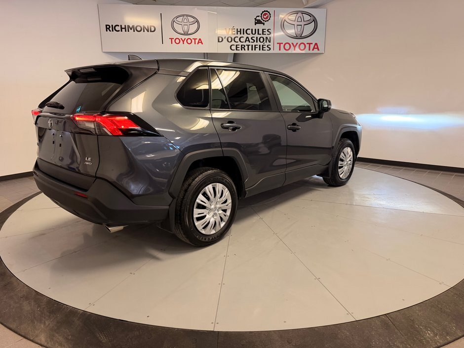 2025 Toyota RAV4 LE AWD *TRÈS BEAU VÉHICULE*-10