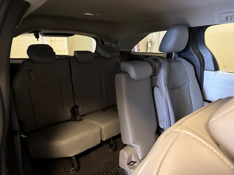 2025 Toyota Sienna XLE FWD *DÉMO +BAS KILOMÉTRAGE*-27
