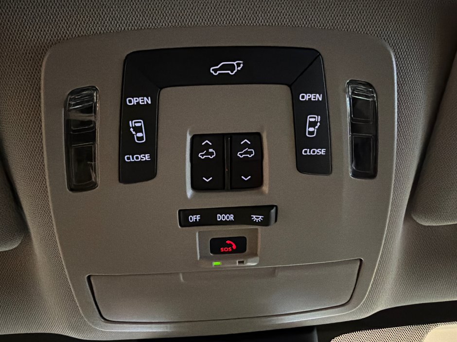 2025 Toyota Sienna XLE FWD *DÉMO +BAS KILOMÉTRAGE*-40