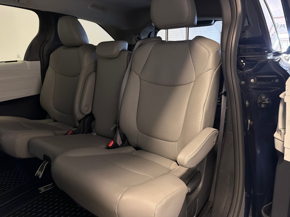2025 Toyota Sienna XLE FWD *DÉMO +BAS KILOMÉTRAGE*-23