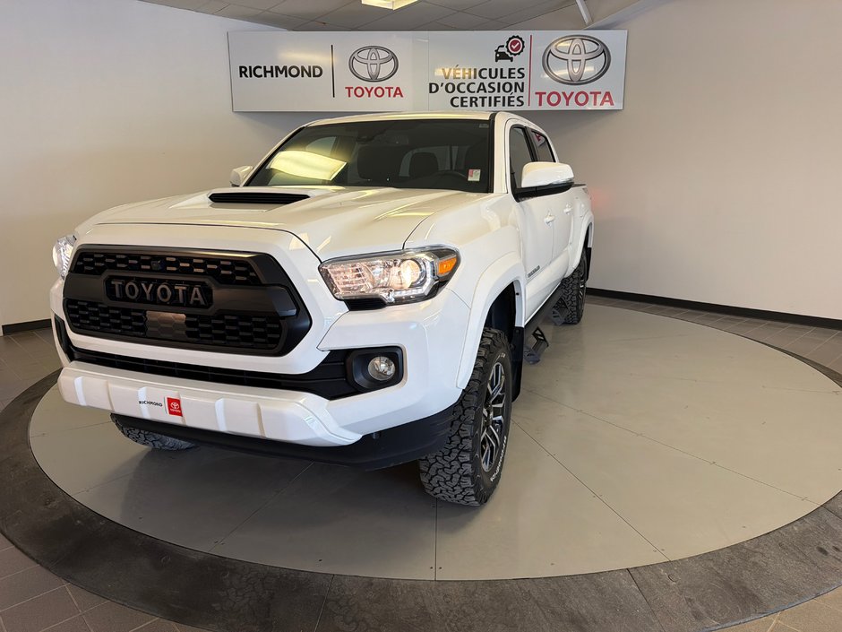 Toyota Tacoma TRD SPORT *TRÈS BEAU CAMION + BODY LIFT TOYOTA* 2023-22