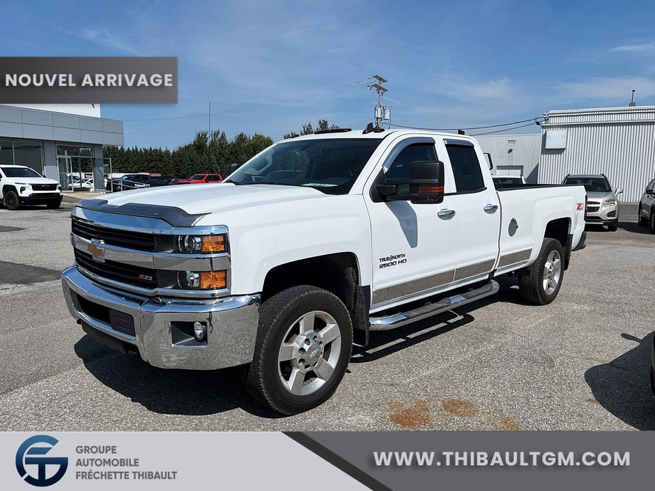 Chevrolet SILVERADO 2500HD CAISSE LONGUE DE 8 PI  2016 à Montmagny, Québec - w940px