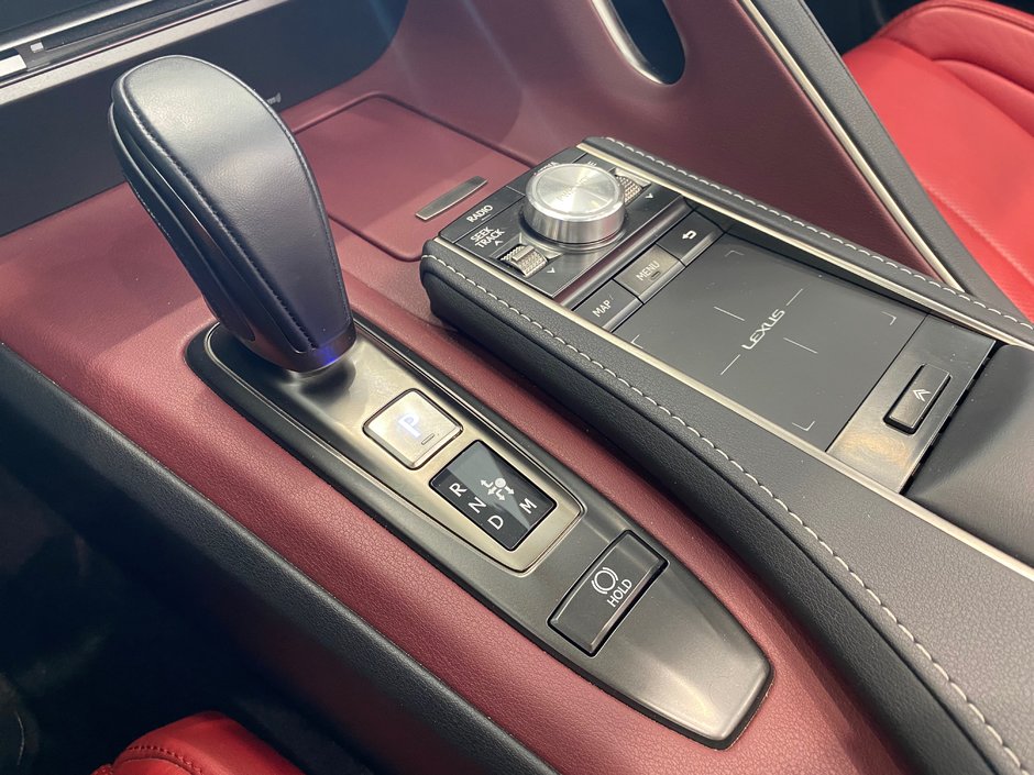 Lexus LC 500 Cabriolet Élégance Performance & Luxe 2021-28