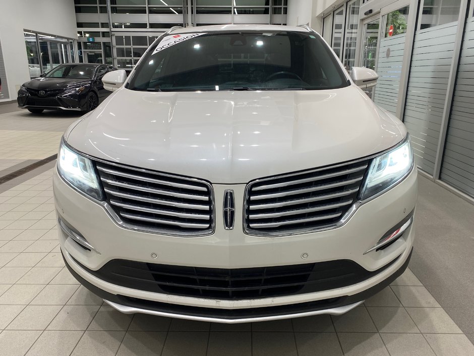 Lincoln MKC Reserve AWD Toit Pano Cuir GPS Bluetooth Camera Volant & Sieges Ventiles 2016-1